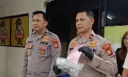Polisi tingkatkan patroli dan pengamanan tertutup di JPO Jatinegara Polisi tingkatkan patroli dan pengamanan tertutup di JPO Jatinegara