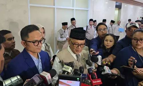 Cari celah tekan biaya haji, Pemerintah kaji opsi suntikan APBN hingga dana BPKH Cari celah tekan biaya haji, Pemerintah kaji opsi suntikan APBN hingga dana BPKH