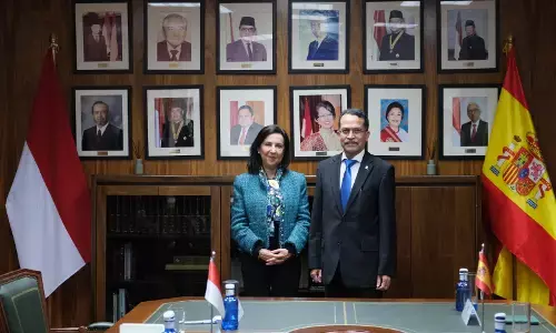 Gencatan senjata Iran-AS disorot, Menhan Spanyol berduka gugurnya  prajurit TNI