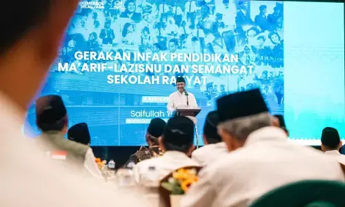 Gus Ipul dorong infak pendidikan untuk putus rantai kemiskinan di Jateng