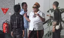 KPK periksa pengusaha rokok Haji Her terkait pengurusan cukai