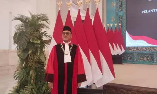 Hakim Mahkamah Konstitusi Liliek Prisbawono komitmen kawal konstitusi bangsa