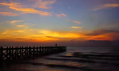 11 April 1967: Gempa Majene picu tsunami, 13 orang tewas