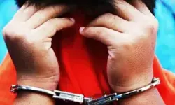 Polres Karawang tangkap eks karyawan yang mencuri motor di area pabrik