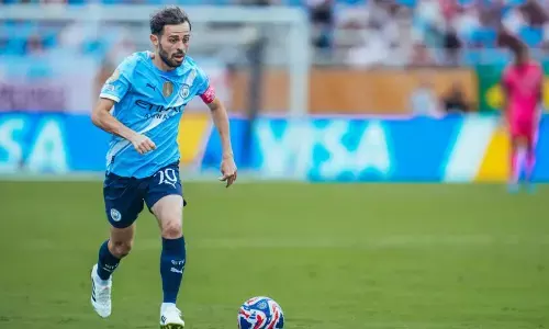 Pep Guardiola berharap Bernardo Silva akhiri karier di Manchester City Pep Guardiola berharap Bernardo Silva akhiri karier di Manchester City