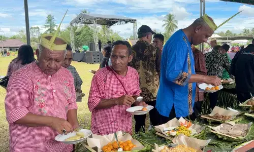 Festival Kor’a Inasua, pesta kuliner tradisional TNS