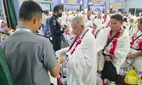 Arab Saudi resmi batasi masuk Makkah mulai hari ini, Kemenhaj wajibkan Visa Haji Arab Saudi resmi batasi masuk Makkah mulai hari ini, Kemenhaj wajibkan Visa Haji