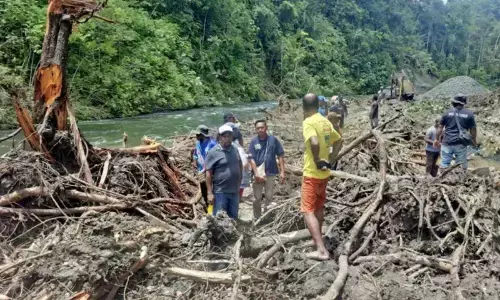 Pemkab Jayapura tertibkan aktivitas tambang ilegal