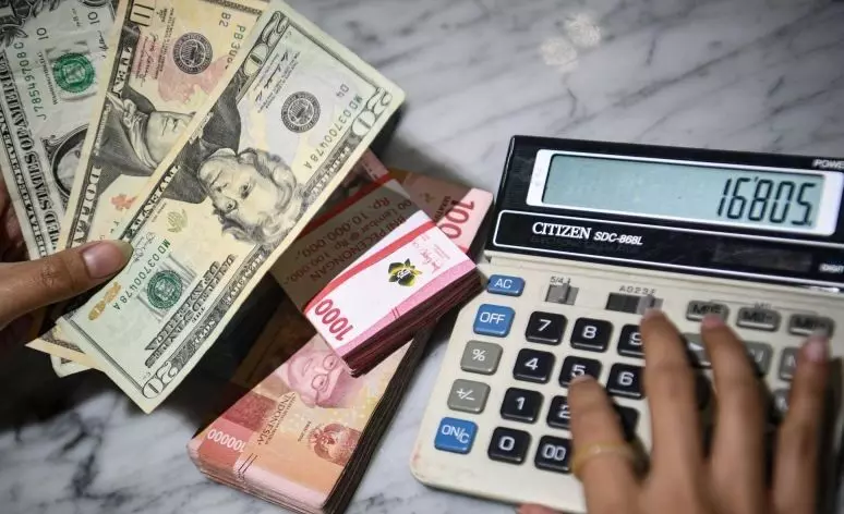 Rupiah pada Selasa pagi pagi melemah jadi Rp17.130 per dolar AS Rupiah pada Selasa pagi pagi melemah jadi Rp17.130 per dolar AS