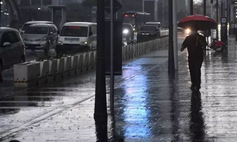 BMKG prakirakan Jakarta diguyur hujan pada Rabu sore BMKG prakirakan Jakarta diguyur hujan pada Rabu sore