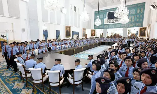 Ratusan Siswa Taruna Nusantara ke Istana Kepresidenan Jakarta, bertemu 2 menteri