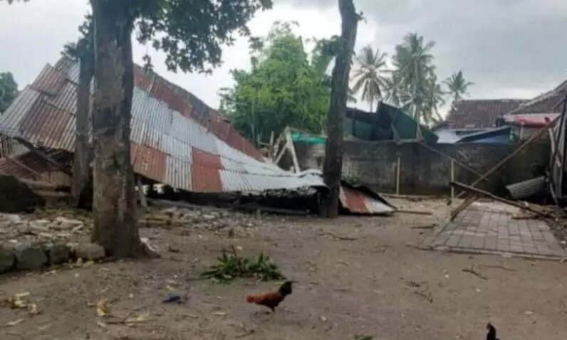 Sebanyak 12 rumah rusak usai dihantam angin kencang di NTB