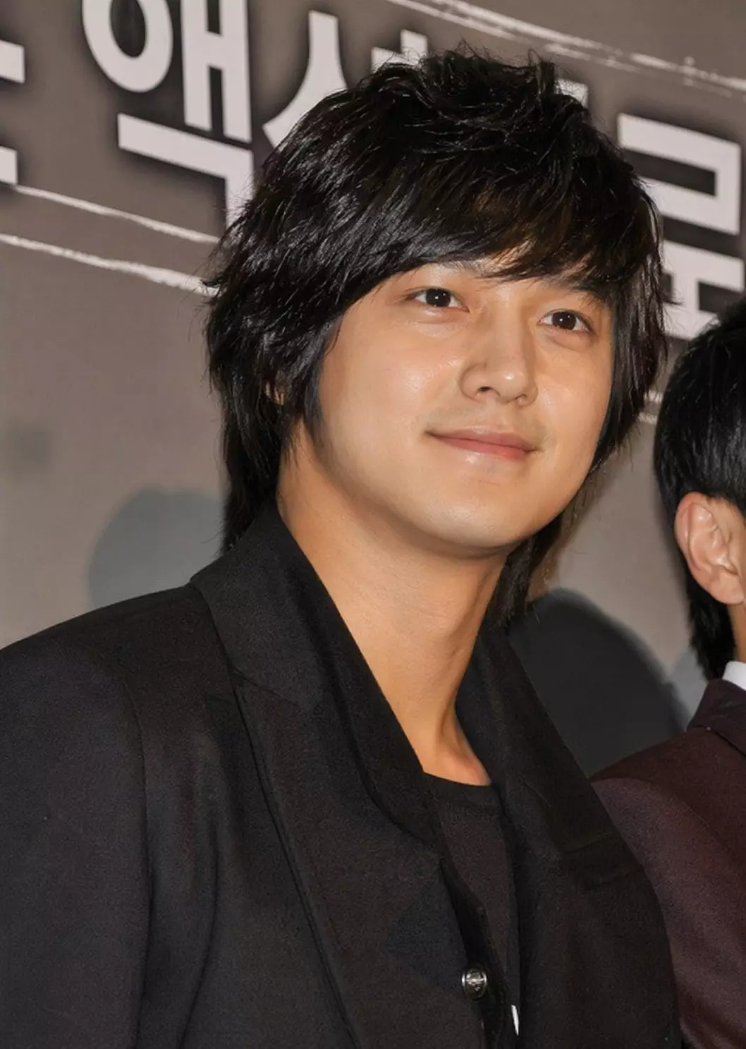 Karakter Kim Bum di Sold Out On You, saingan Matthew Lee!